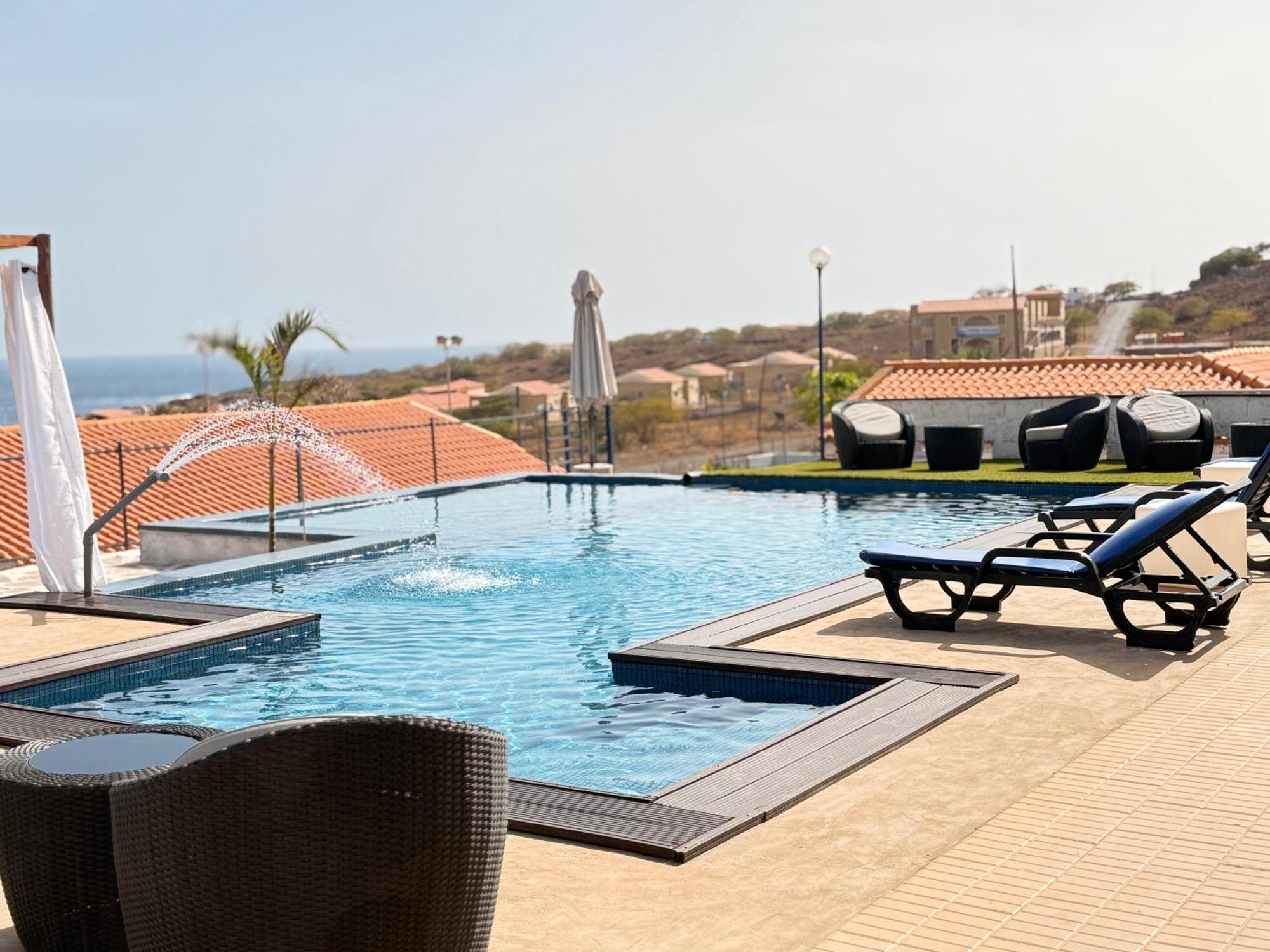Apartment Encosta Azul *