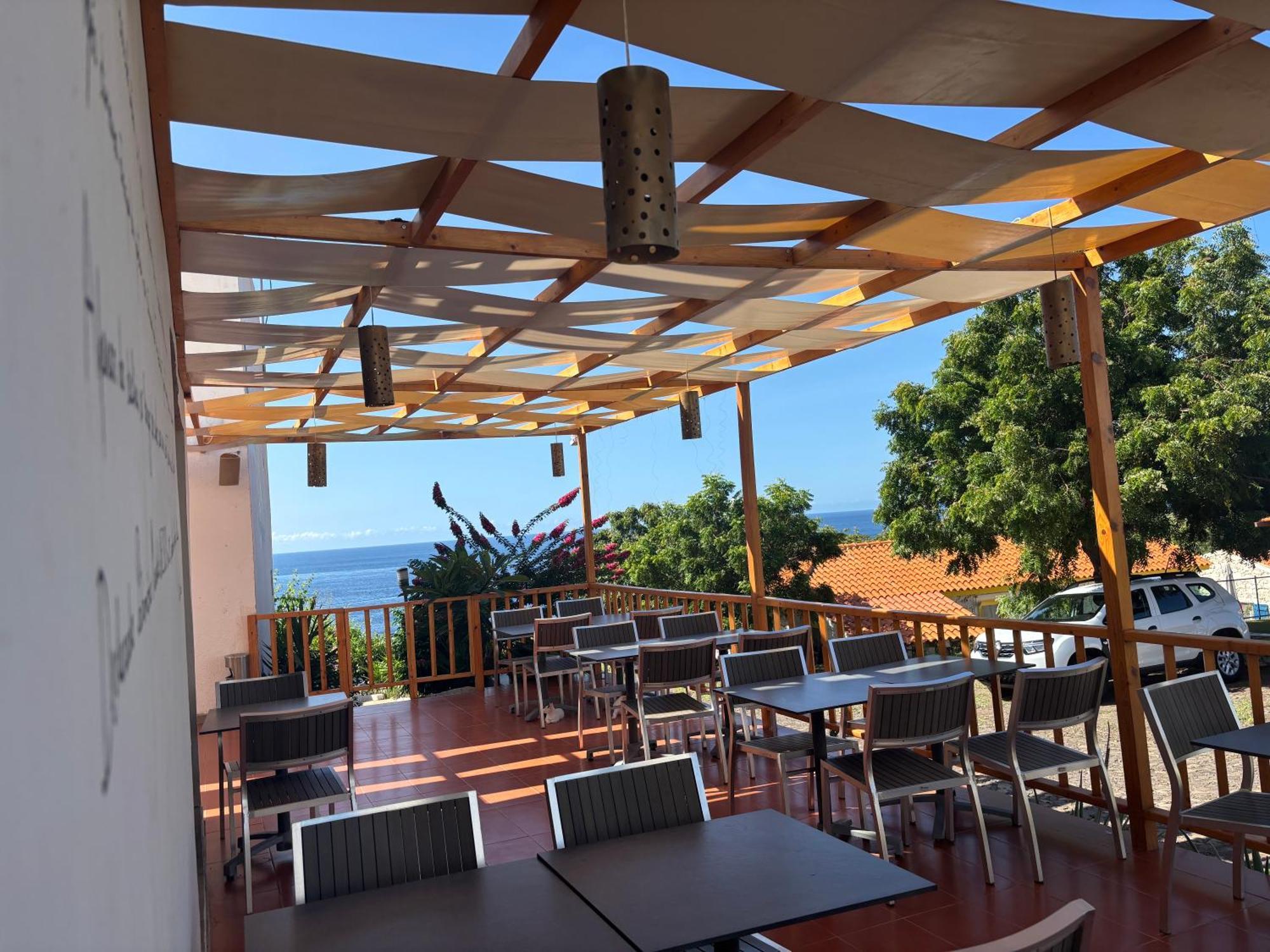 Apartament Encosta Azul